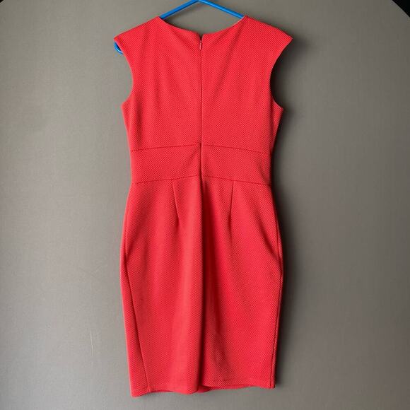 DR Collection sz 4 coral pink sleeveless work career‎ sheath dress - Picture 7 of 9